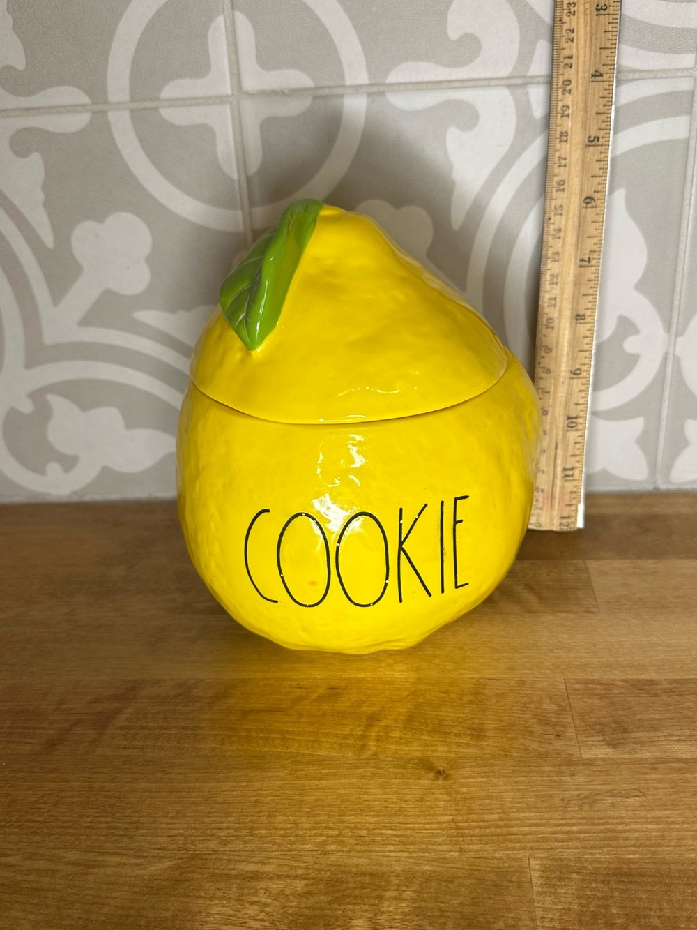 Rae Dunn Yellow Ceramic Cookie Canister with Green Leaf Lid - Picture 2 of 3